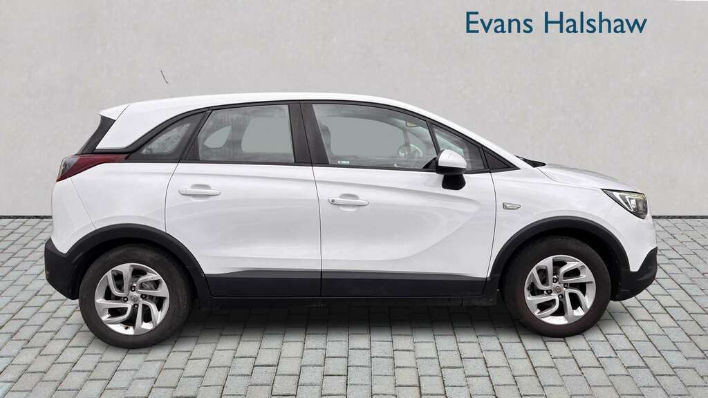 Vauxhall Crossland X 1.2 Se Nav 2018 YC67TYV White #2