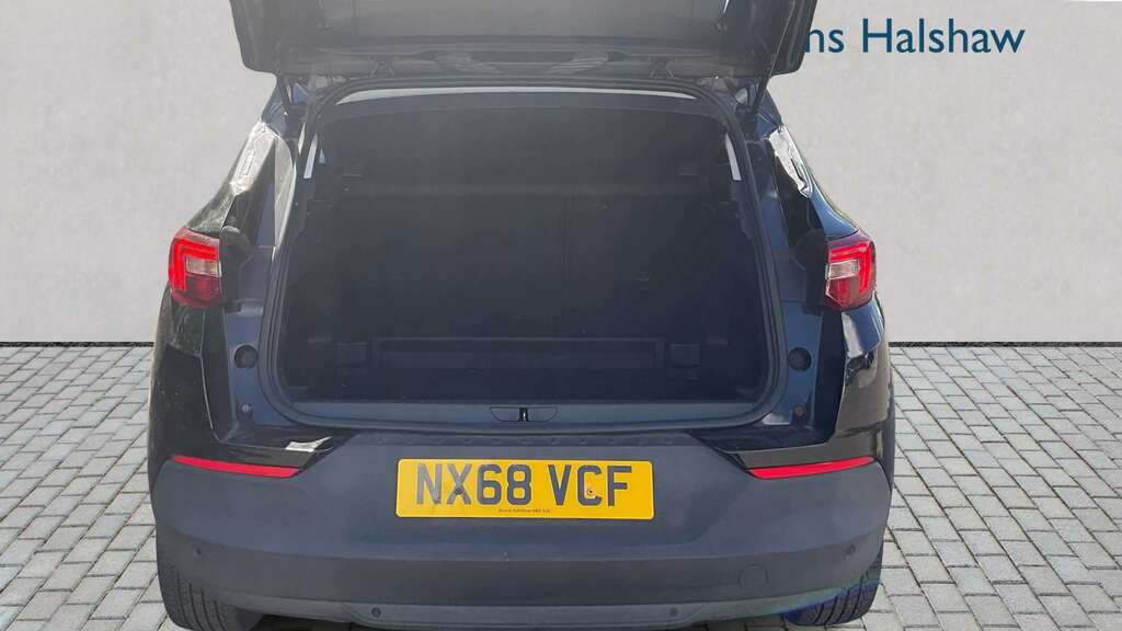 Vauxhall Grandland X 1.6 Turbo D Se 2018 NX68VCF Black #6