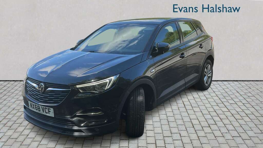 Vauxhall Grandland X 1.6 Turbo D Se 2018 NX68VCF Black #3