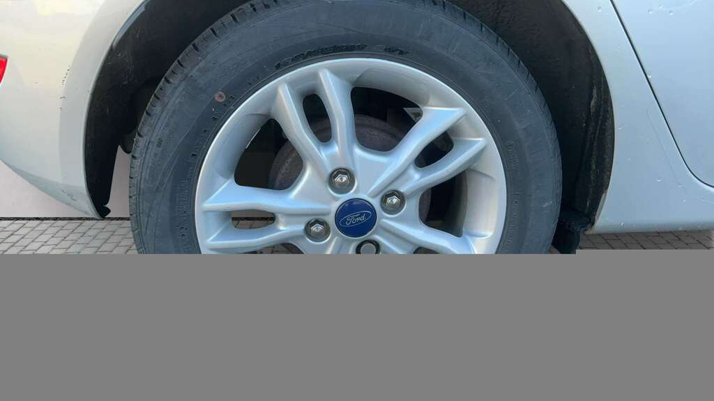 Ford Fiesta 1.25 82 Zetec 2017 SB17BWM Silver #6