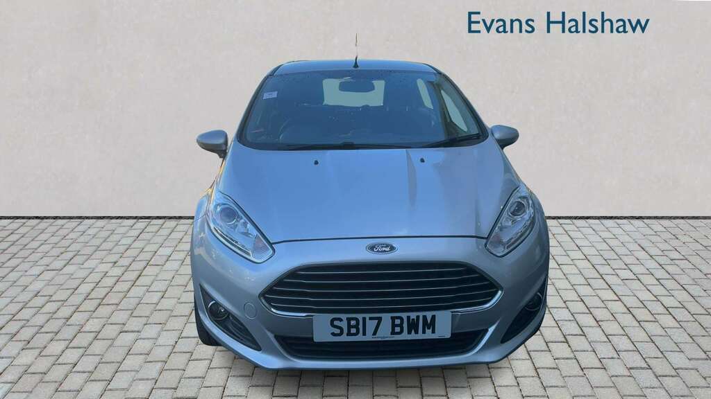 Ford Fiesta 1.25 82 Zetec 2017 SB17BWM Silver #4