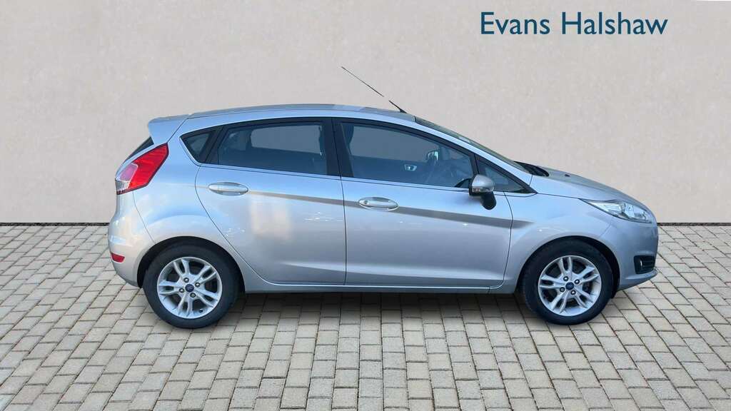 Ford Fiesta 1.25 82 Zetec 2017 SB17BWM Silver #3