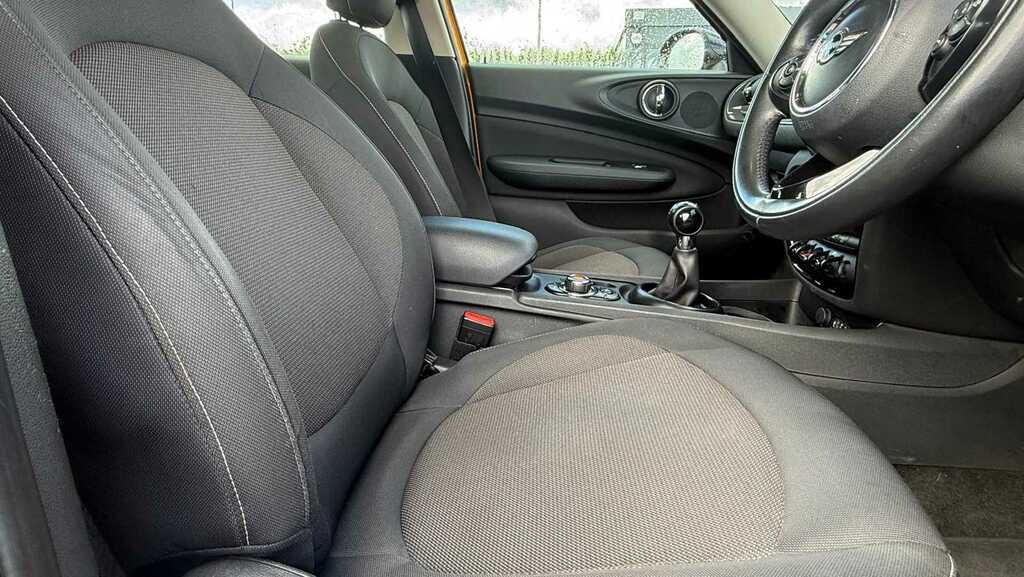 Mini Clubman 1.5 Cooper 6Dr 2016 YO16BKY Orange #2