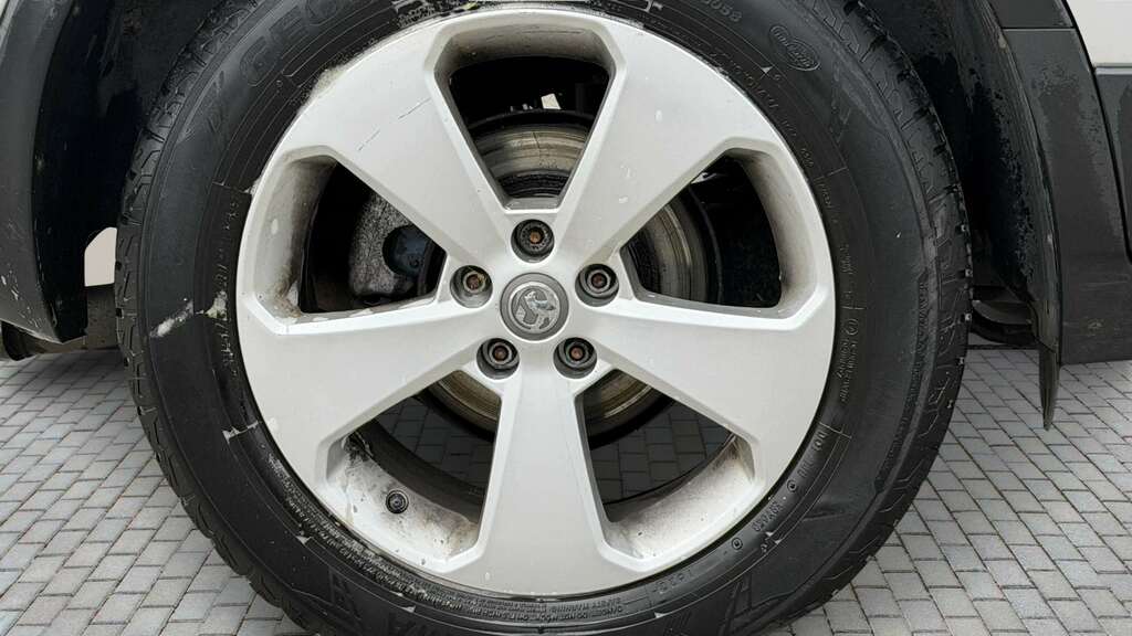Vauxhall Mokka X 1.4T Elite 2019 BM19HNA Silver #6