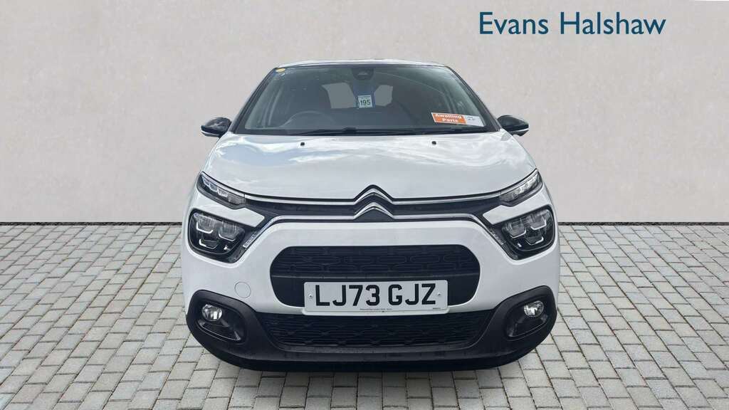 Citroen C3 1.2 Puretech Plus 2024 LJ73GJZ White #3