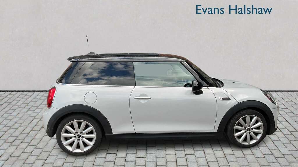 Mini Hatch 1.5 Cooper II 2019 HX68NJZ Silver #2