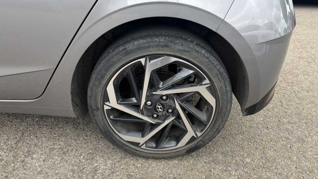 Hyundai I20 1.0T Gdi 48V Mhd Premium 2022 LR72UMT Brown #5