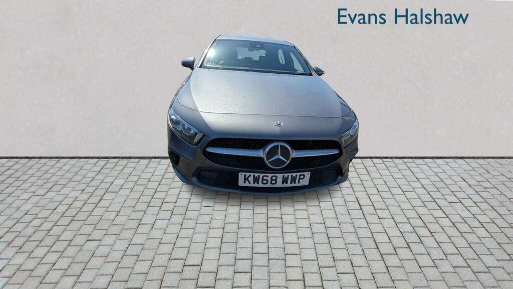 Mercedes-Benz A Class A200 Sport Executive 2018 KW68WWP Grey #3
