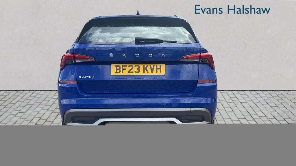 Skoda Kamiq 1.0 Tsi 95 Se 2023 BF23KVH Blue #4