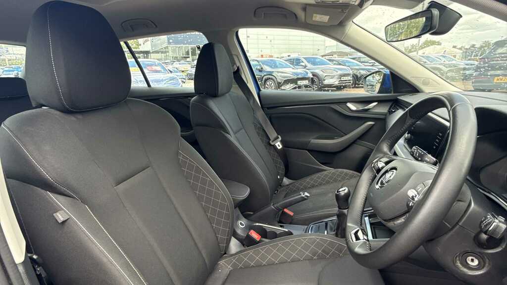 Skoda Kamiq 1.0 Tsi 95 Se 2023 BF23KVH Blue #2