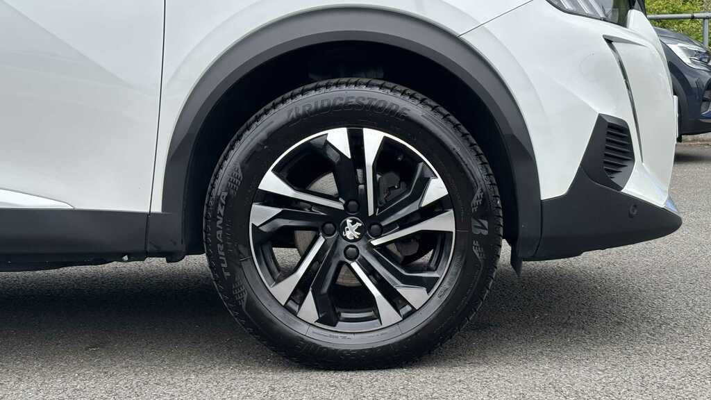 Peugeot 2008 1.2 Puretech 130 Gt Eat8 2023 CK61CAL White #6