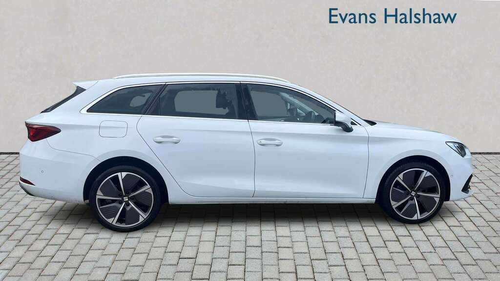 Seat Leon 1.5 Tsi Evo 150 Xcellence Lux 2021 AE21XHR White #4