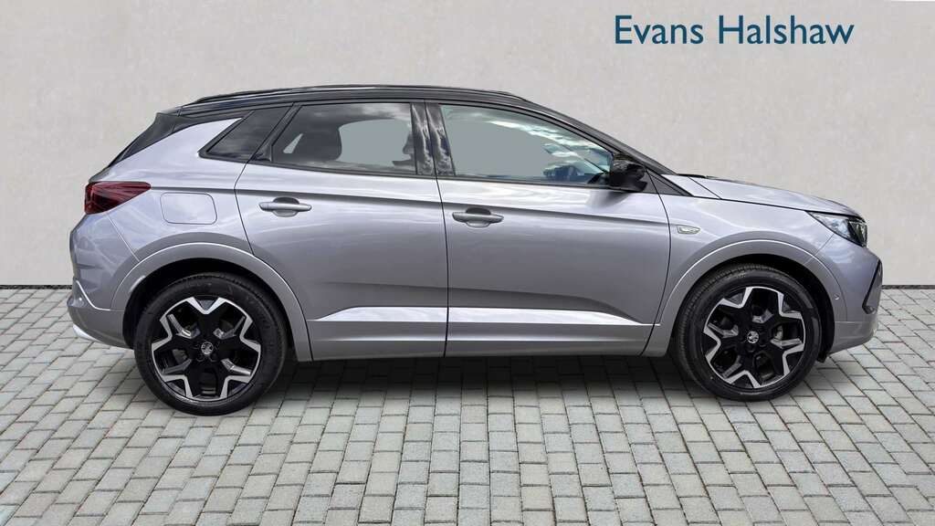 Vauxhall Grandland 1.2 Turbo Ultimate 2023 PL23ZFC Grey #2