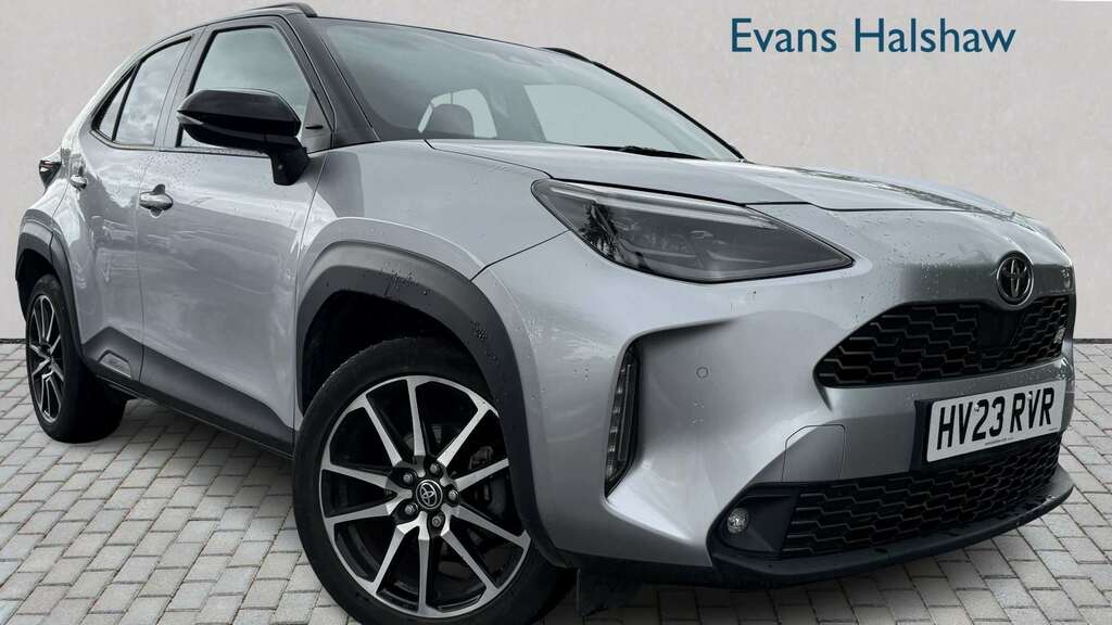 Toyota Yaris Cross 1.5 Hybrid Gr Sport Cvt 2023 Silver
