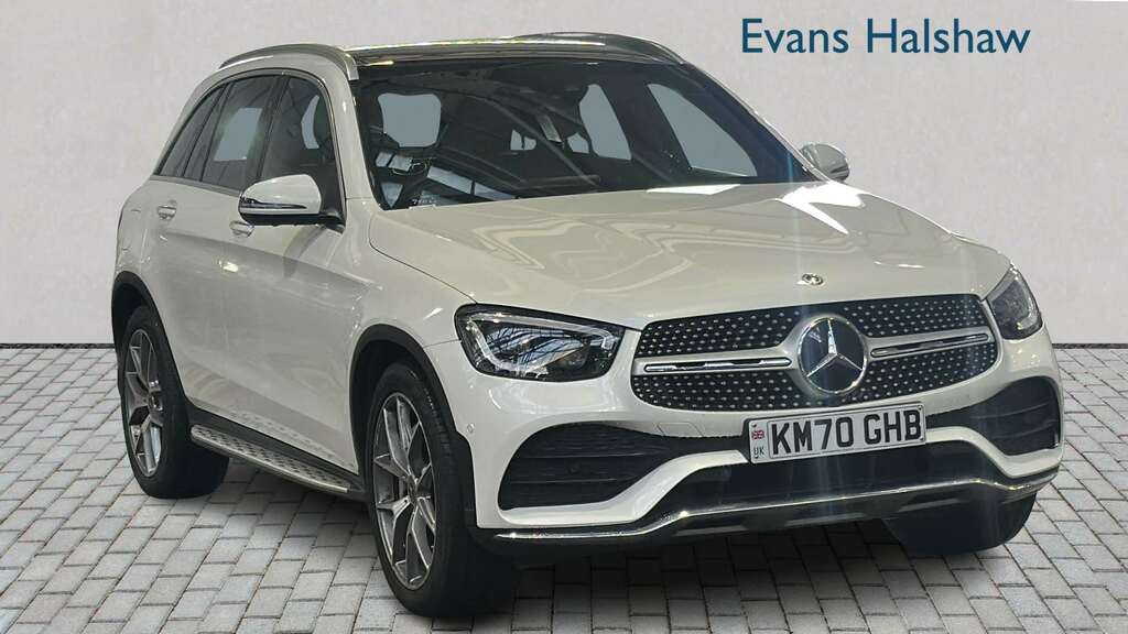 Mercedes-Benz GLC Class 300D 4Matic Amg Line Premium Pls 9G-tronic 202 White