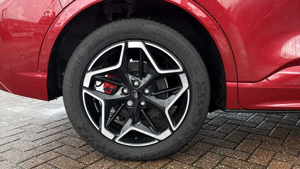 Ford Kuga 2.5 Phev St-line X Cvt 2024 YH74NPC Red #5