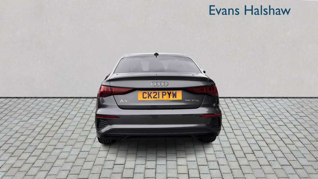 Audi A3 35 Tfsi Edition 1 S Tronic 2021 Grey #4