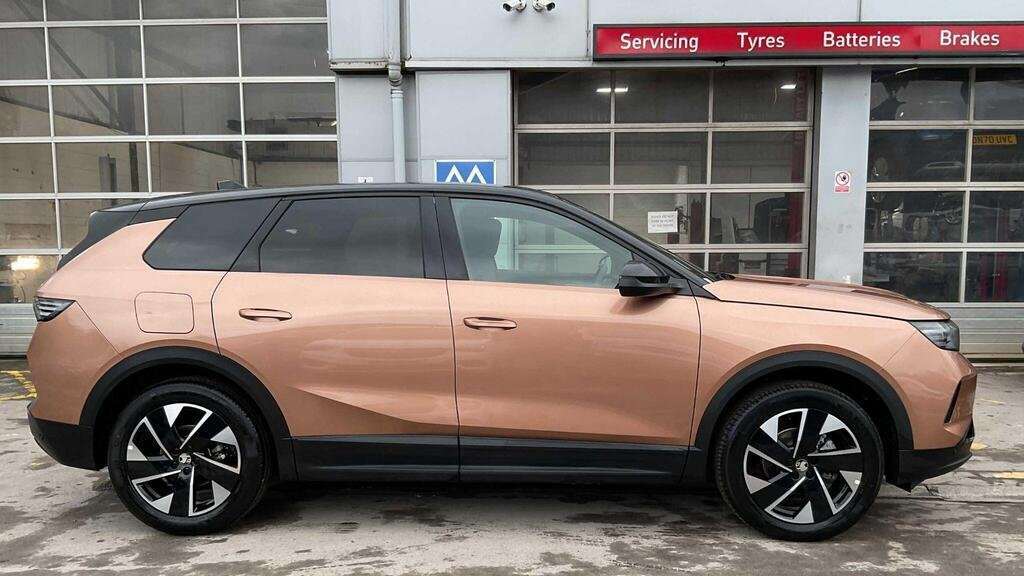Vauxhall Grandland 1.2 Hybrid 145 Ultimate E-dct6 Fixed Roof 20 YF26ORX  #5