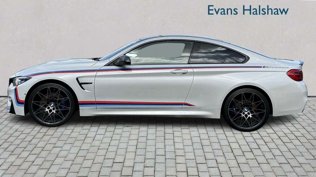BMW M4 Dct Competition Pack 2019 FV19WZM White #6
