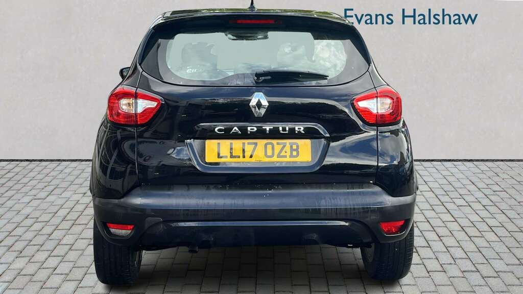 Renault Captur 0.9 Tce 90 Expression 2017 LL17OZB Black #4