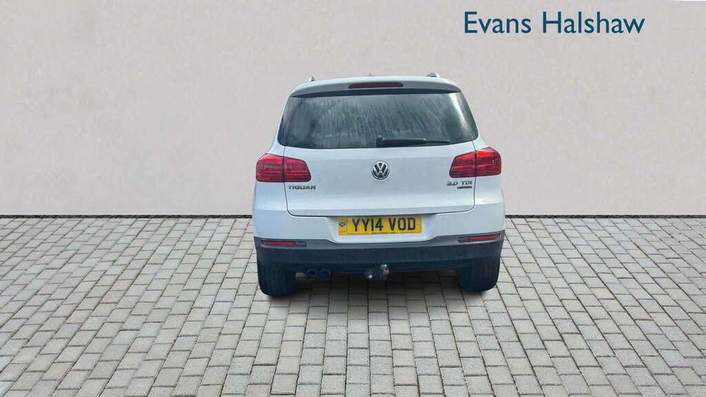 Volkswagen Tiguan 2.0 Tdi Bluemotion Tech Match 2014 White #6