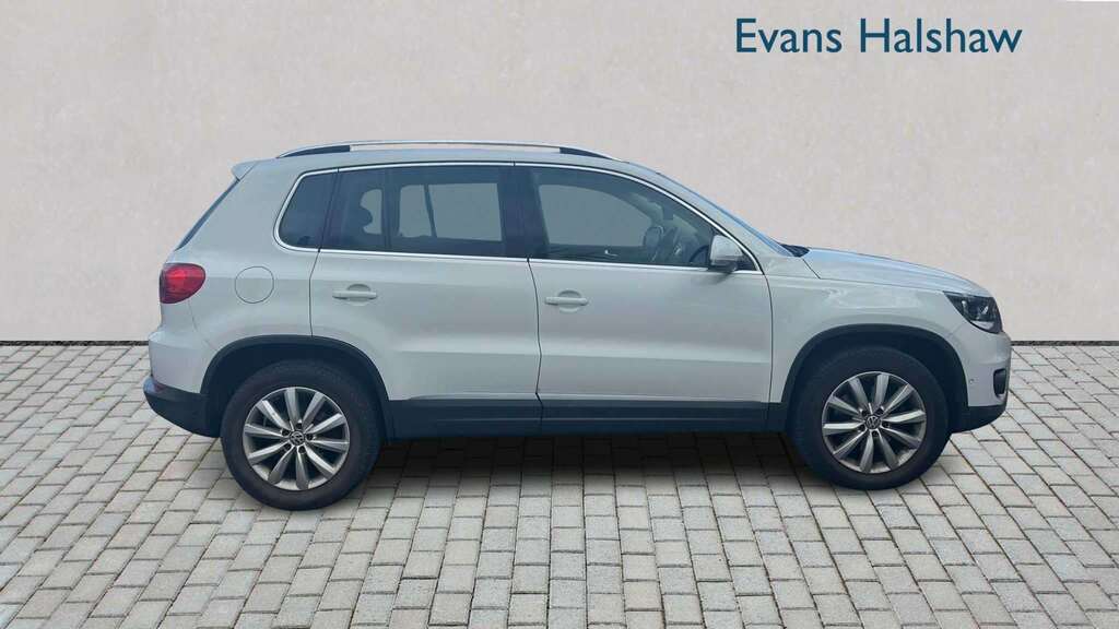 Volkswagen Tiguan 2.0 Tdi Bluemotion Tech Match 2014 White #5