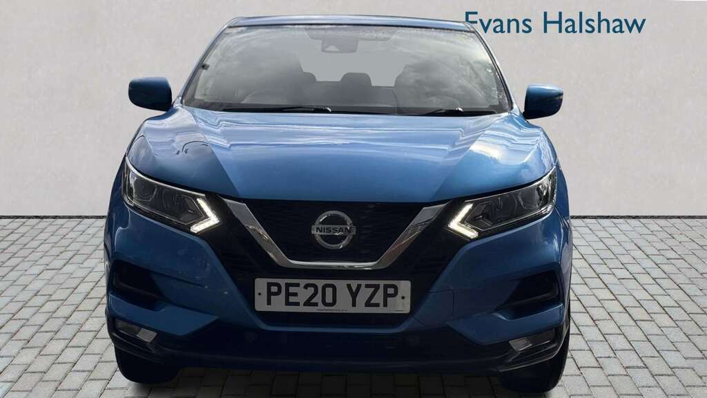 Nissan Qashqai 1.3 Dig-t Acenta Premium 2020 PE20YZP Blue #3