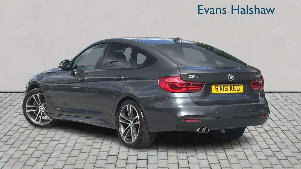 BMW 3 Series 320I M Sport Step Business Media 2018 RA18AEO Grey #2