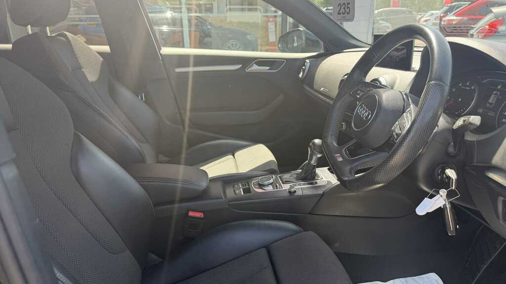 Audi A3 30 Tfsi 116 Black Edition S Tronic 2019 HG19OUJ Black #4