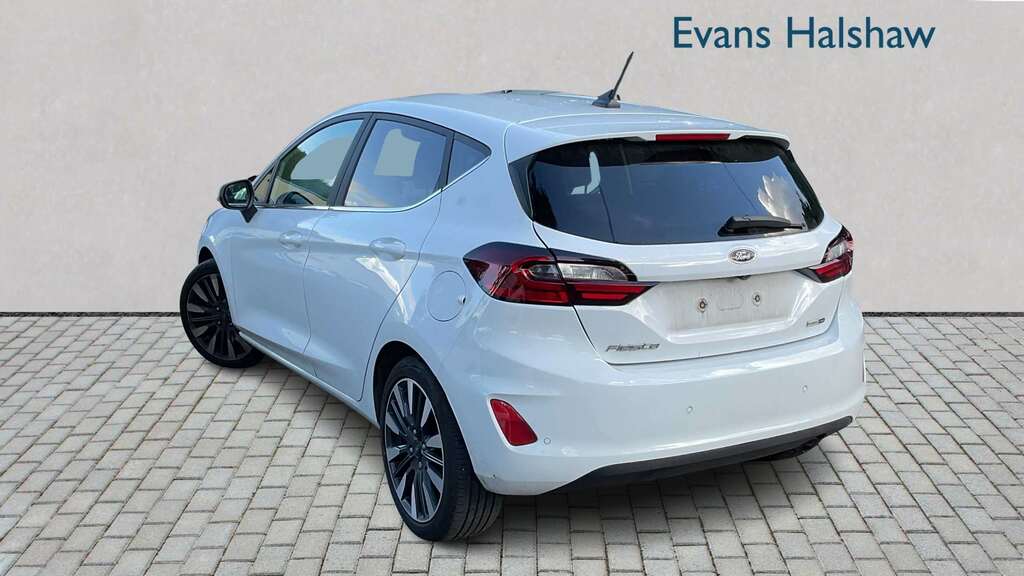 Ford Fiesta 1.0 Ecoboost Hbd Mhev 125 Titanium X 2023 ME72DKD White #4