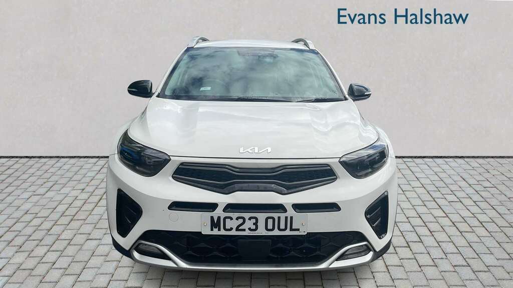 Kia Stonic 1.0T Gdi 99 Gt-line 2023 MC23OUL White #4