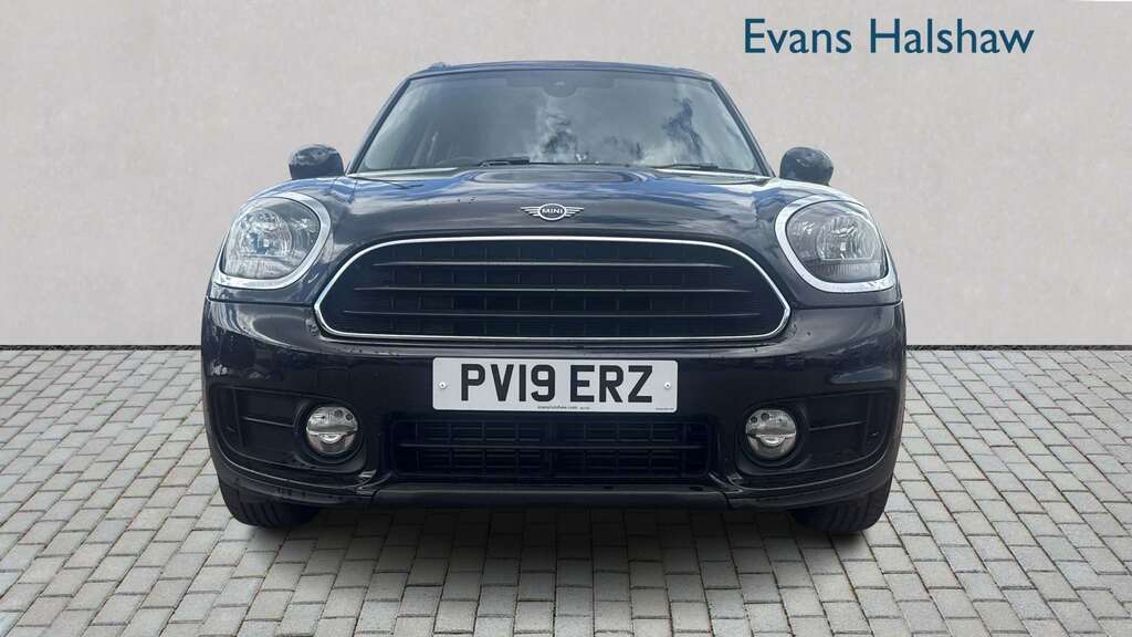 Mini Countryman 2.0 Cooper D Classic All4 2019 Black #4