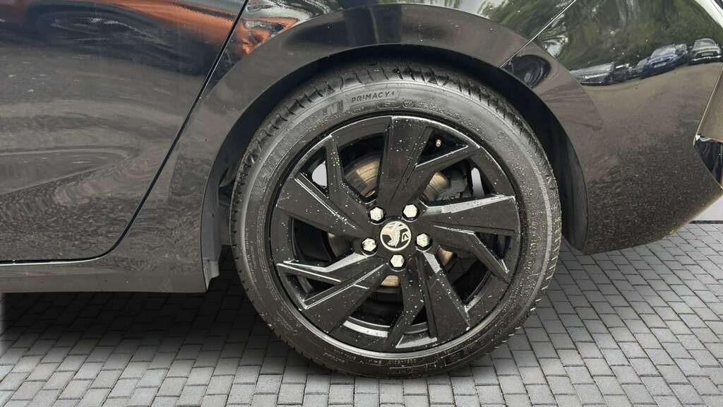 Vauxhall Astra 1.2 Turbo 130 Gs 2024 YB24HFX Black #4