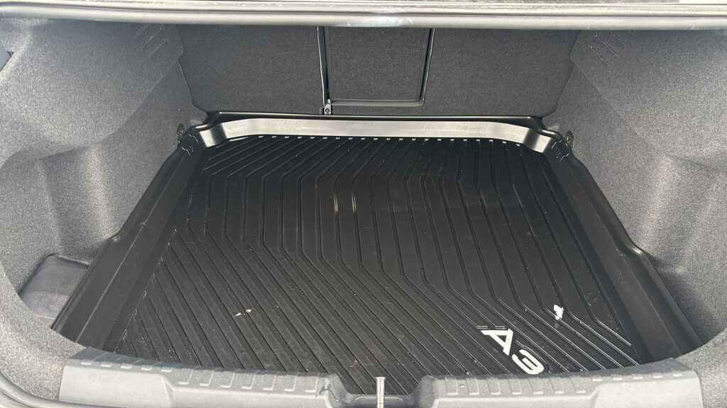 Audi A3 30 Tfsi S Line 2023 SJ23NFH #6