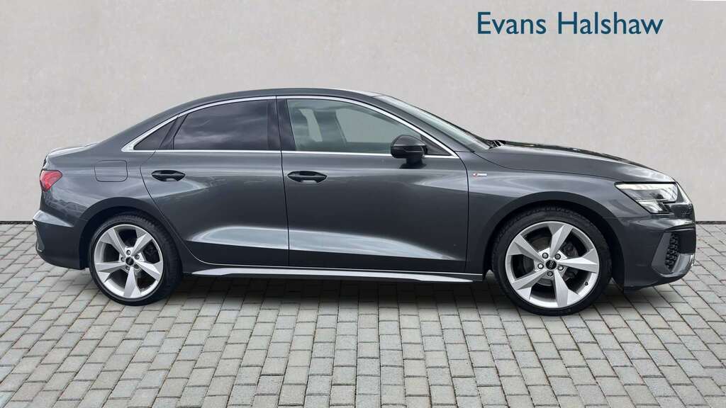 Audi A3 30 Tfsi S Line 2023 SJ23NFH #4