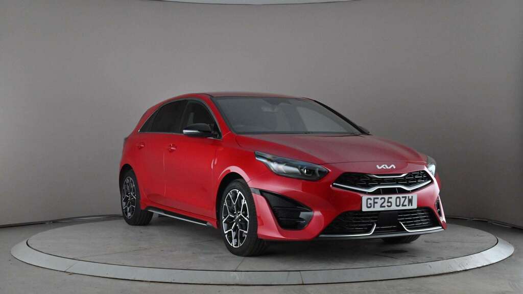 Kia Ceed 1.5T Gdi Isg 138 Gt-line Dct 2025 Red