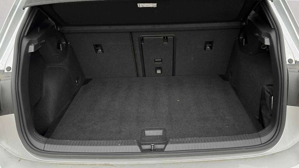 Volkswagen Golf 2.0 Tdi 200 Gtd Dsg 2023 SJ73WGA Silver #6