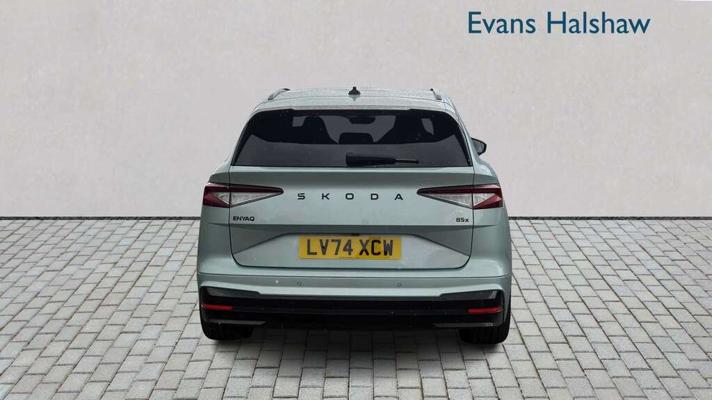 Skoda ENYAQ 210Kw 85X Sportline Plus 82Kwh 4X4 2025 LV74XCW Silver #4