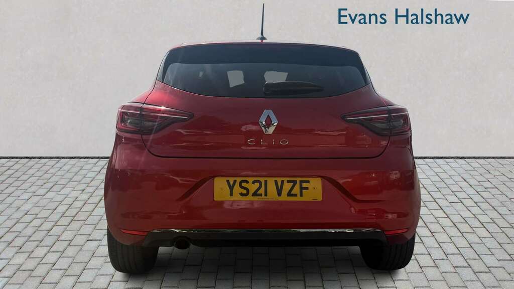 Renault Clio 1.5 Dci 85 Iconic 2021 YS21VZF Red #3