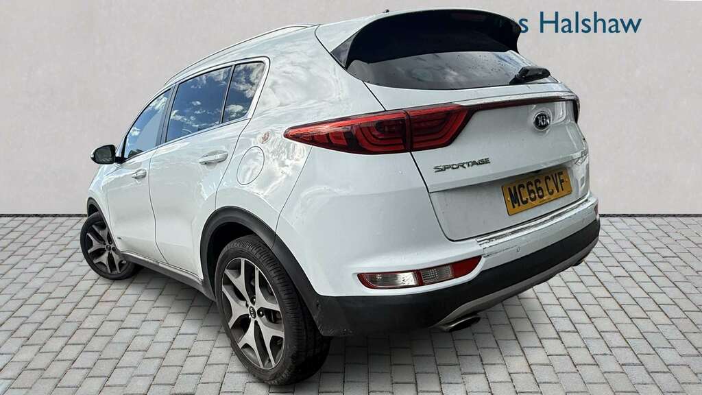 Kia Sportage 1.6T Gdi Gt-line S Dct Awd 2017 MC66CVF White #2