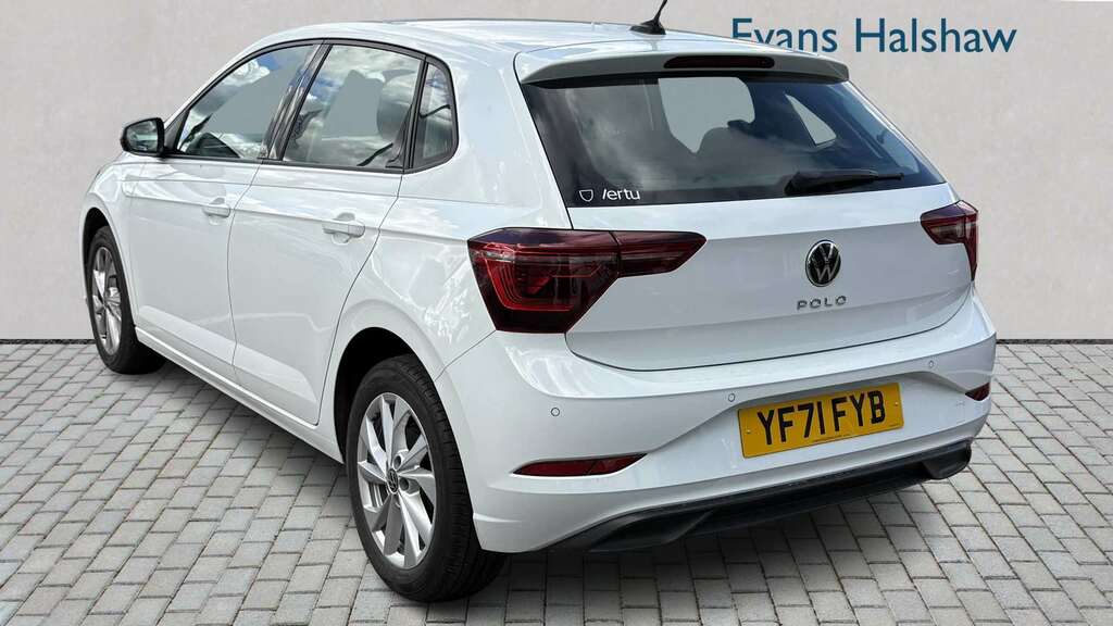 Volkswagen Polo 1.0 Tsi Style 2021 YF71FYB White #2