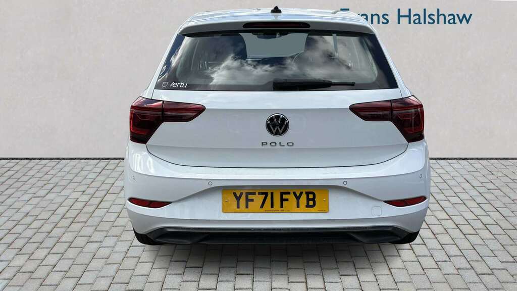 Volkswagen Polo 1.0 Tsi Style 2021 YF71FYB White #4