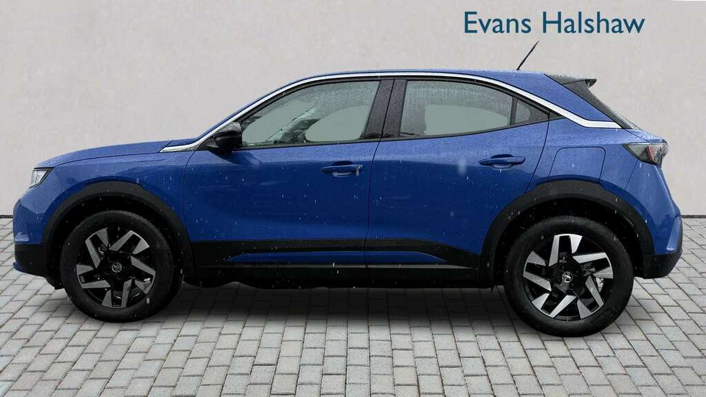 Vauxhall Mokka-e 100Kw Design 50Kwh 2025 YE25FBX Blue #2
