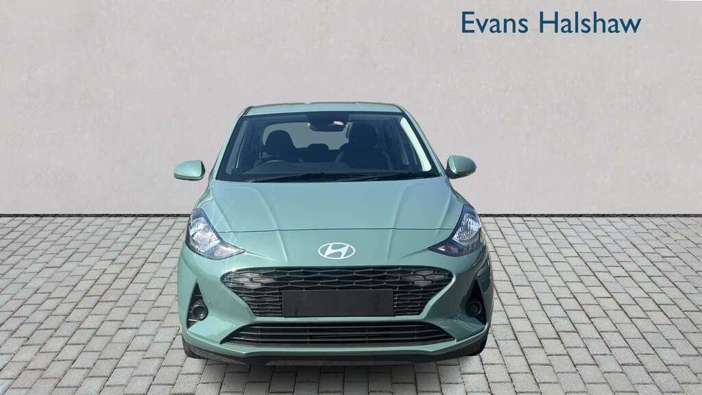 Hyundai I10 1.0 63 Advance Nav 2026 YC26KNU Green #3