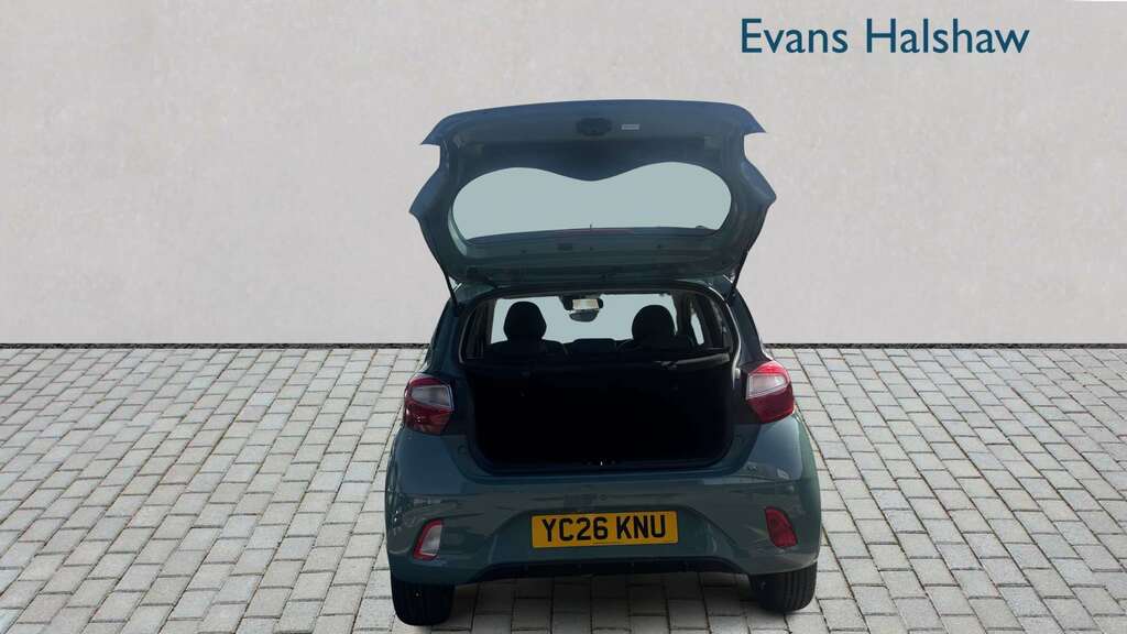 Hyundai I10 1.0 63 Advance Nav 2026 YC26KNU Green #6