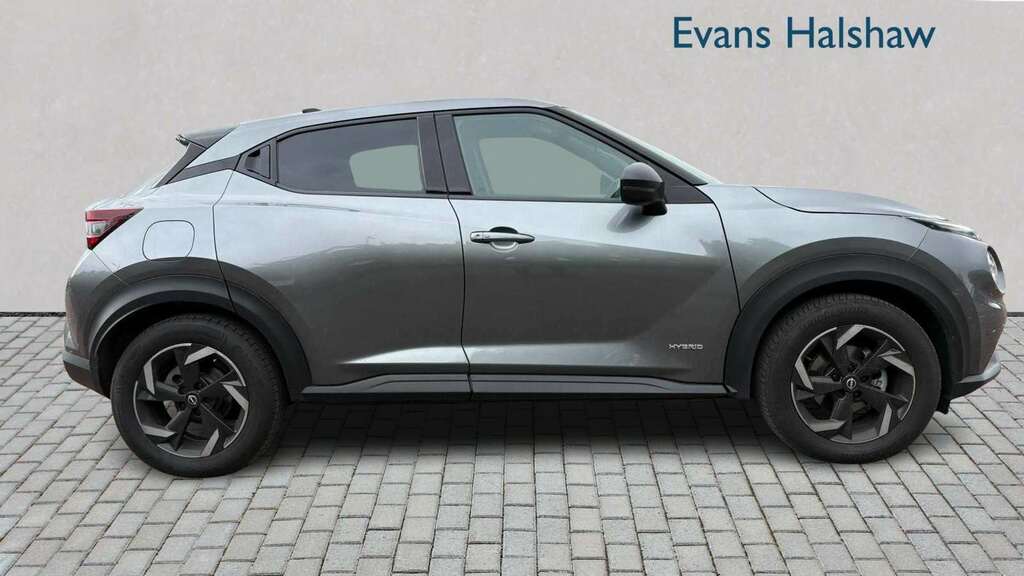 Nissan Juke 1.6 Hybrid N-connecta 2023 MJ23HYO Grey #2