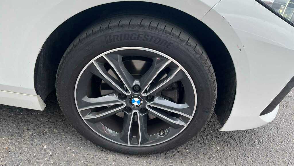 BMW 2 Series 218D Sport Step Live Cockpit Prof 2023 YC23KZO White #5