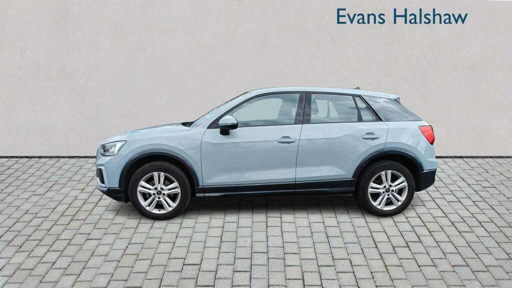 Audi Q2 30 Tfsi Sport 2023 DF23YRU Grey #2