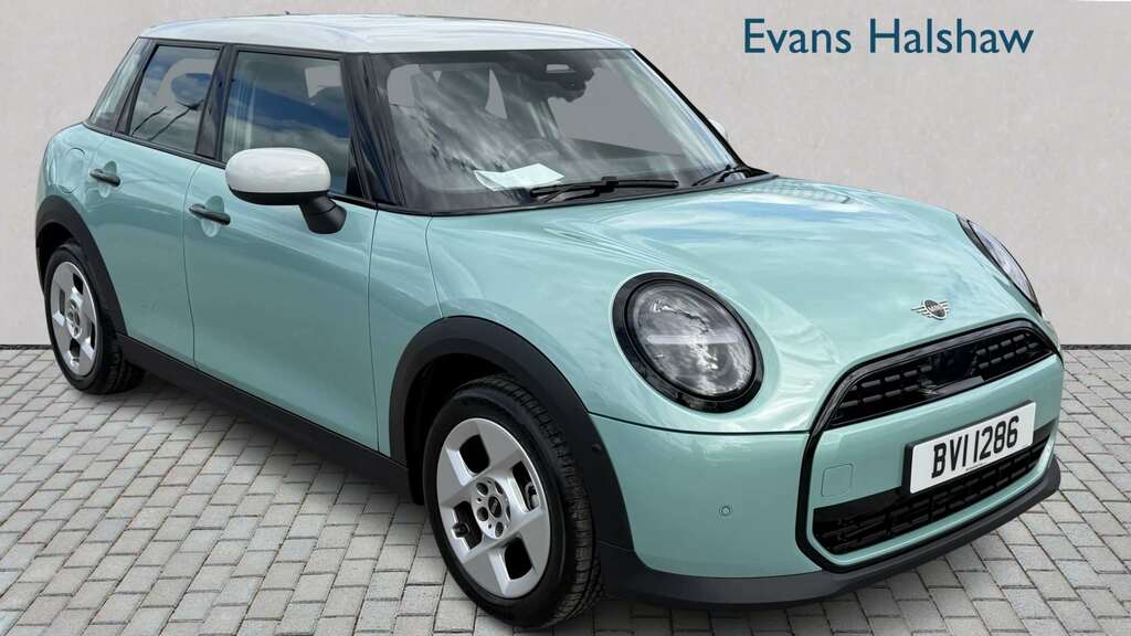 Mini Hatch 1.5 C Classic 2025 Blue