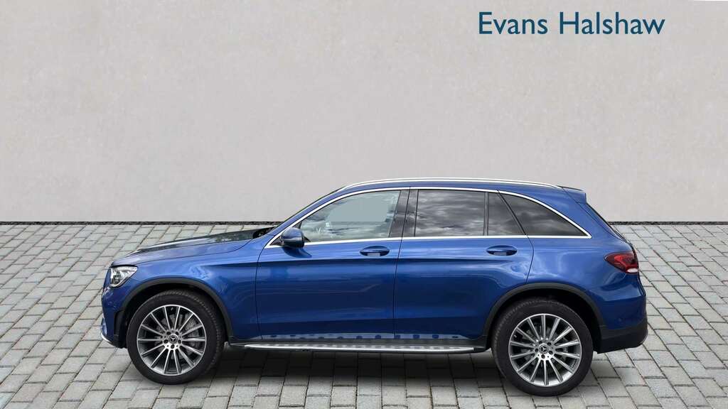 Mercedes-Benz GLC Class 300E 4Matic Amg Line Premium 9G-tronic 2022 SG22RUW Blue #5